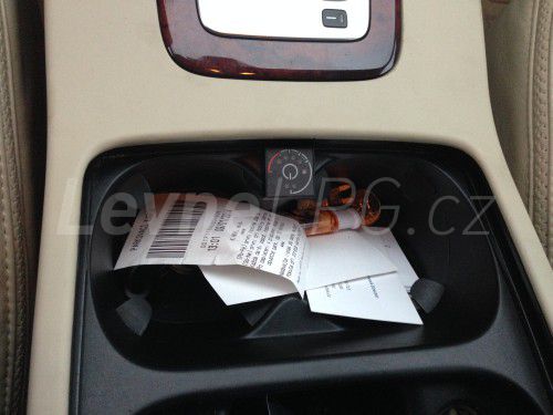 Volvo XC70 3.2 LPG - Přepínač